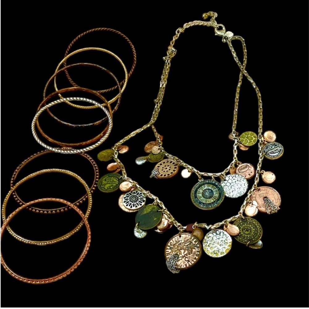 Mixed metal necklace & 8 bangle set
